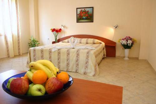 Hotel Focus Varna Buitenkant foto